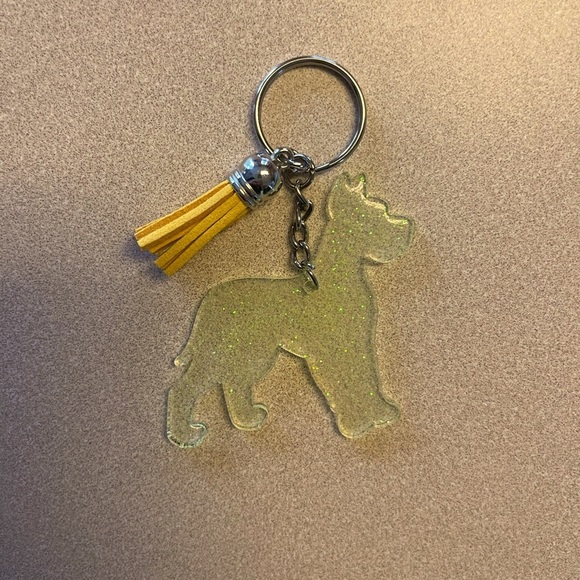 🎉🎉HP🎉🎉 Handmade Great Dane Keychain - Picture 1 of 6